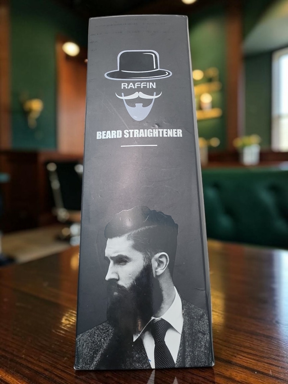 Raffi Black Beard Straightener Box – Sleek Black Styling Tool
